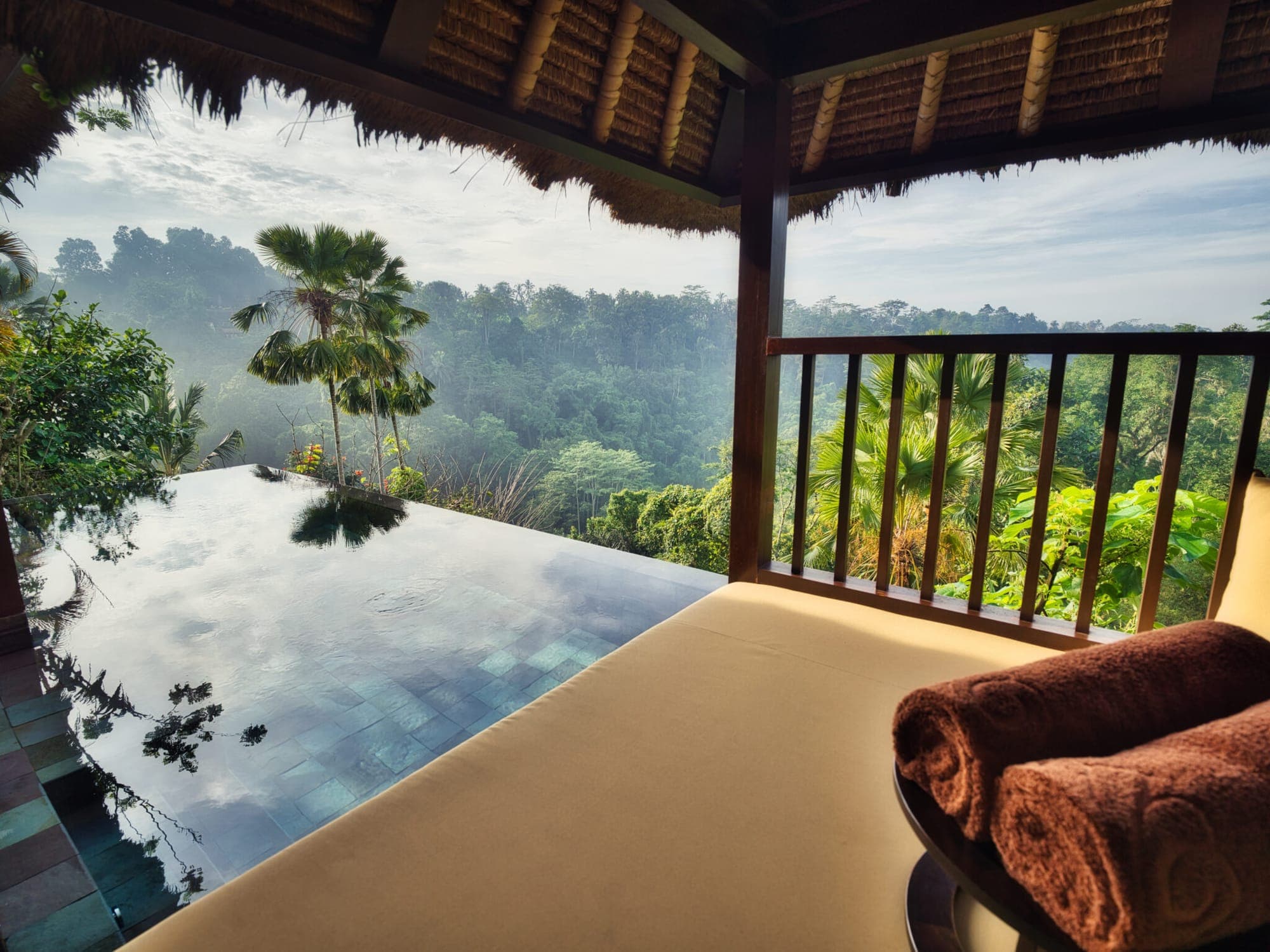 Pool villa